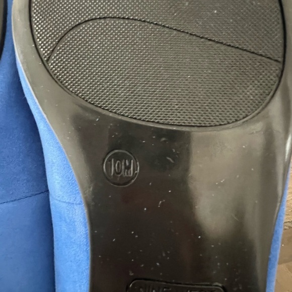 NWOB Nine West Women’s Lovlady Blue Suede Flats in size 10 - Picture 9 of 9